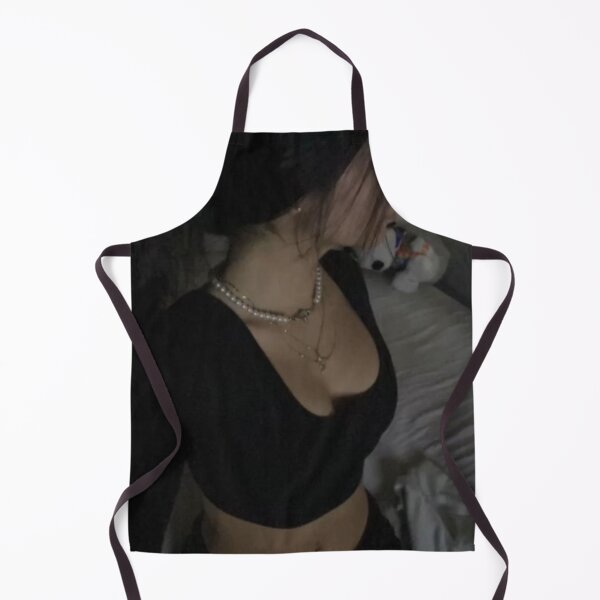 Item preview, Reina gótica '75 designed and sold by emoartwork.