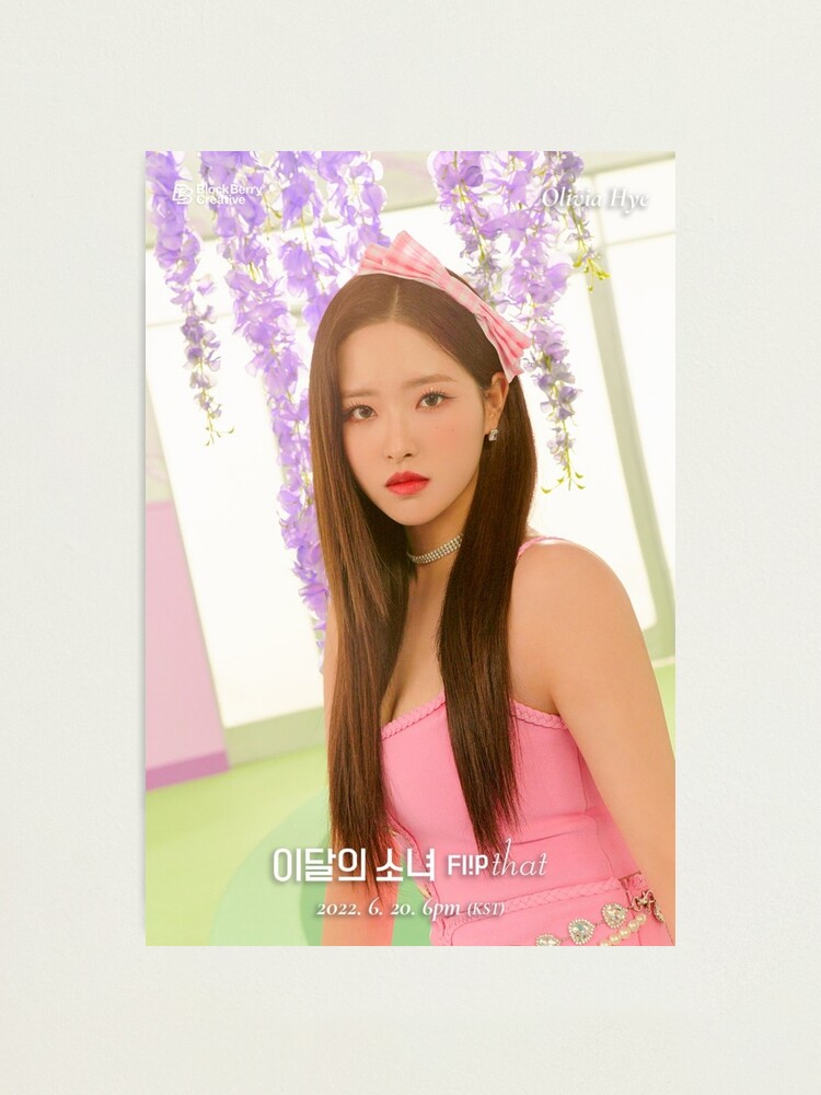 "Loona Olivia Hye Flip that" Photographic Print for Sale by UnpopularM