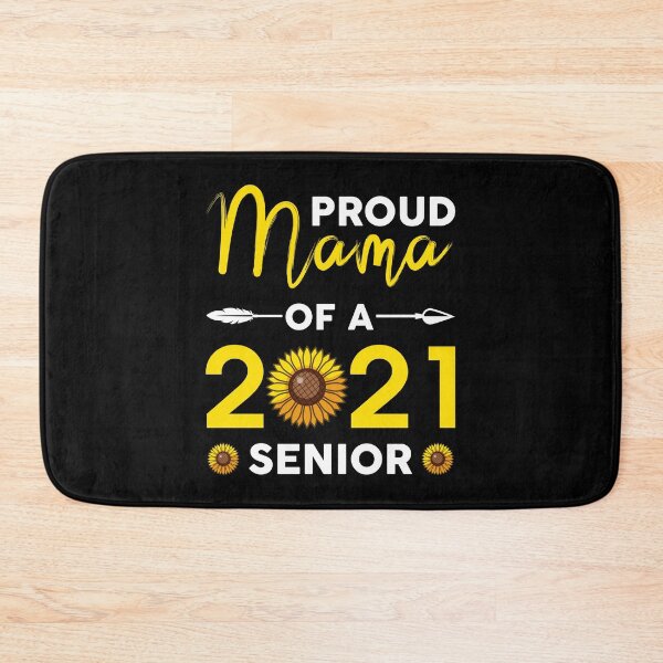 Artikelvorschau, Stolze Mutter eines 2021 Senior Graduates Funny Mothers Day entworfen und verkauft von haselshirt.