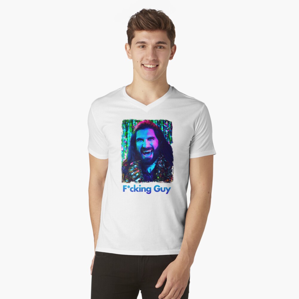 Aperçu de l'œuvre T-shirt col V créée et vendue par reactionstudios.