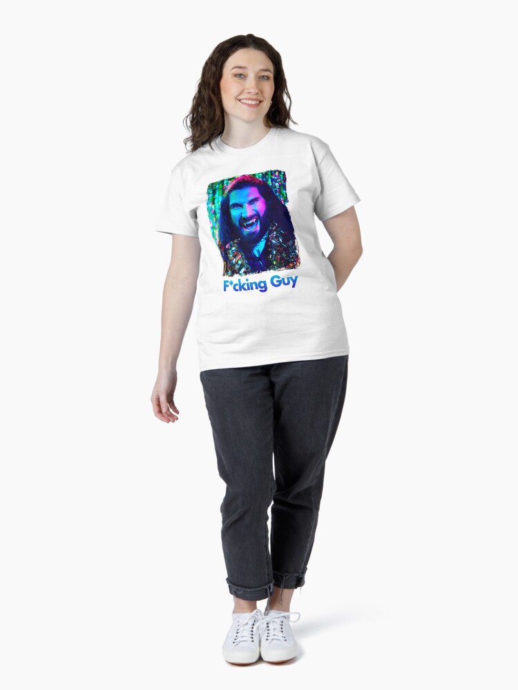 Aperçu 4 sur 7. T-shirt classique avec l'œuvre Ce que nous faisons dans l'ombre - Nandor l'implacable, F*king Guy, Saison 4 créée et vendue par reactionstudios.