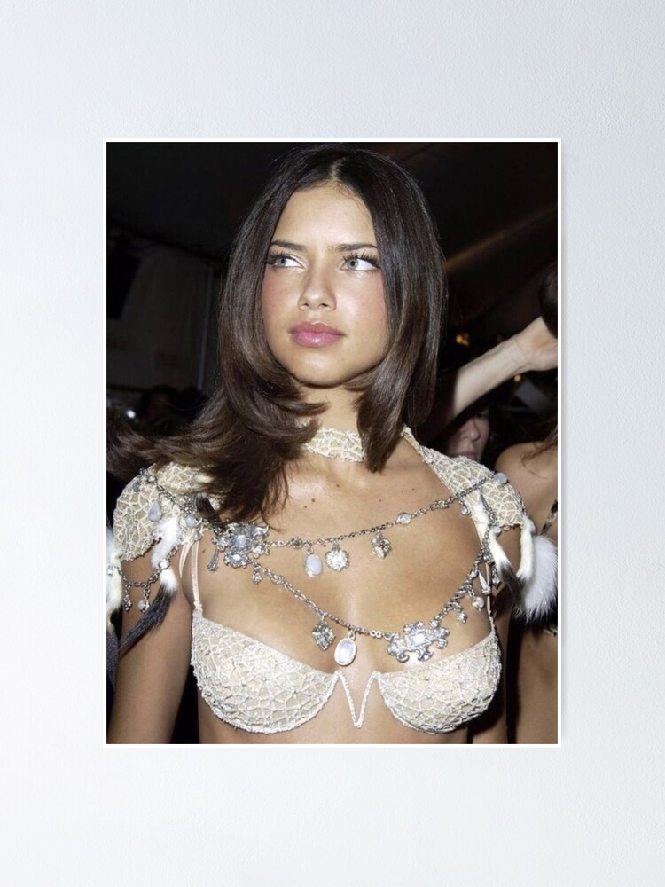 Poster Adriana Lima Imperméable - 20x30 Cm, Décoration Salon Ou Chambre, Cadeau Fan