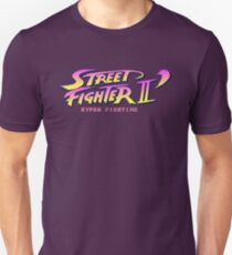 Street Fighter II Hyper Fighting - Titelbildschirm Slim Fit T-Shirt