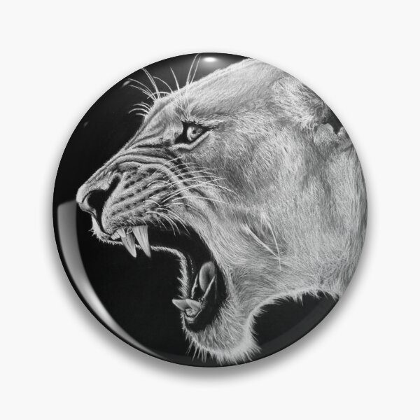 Aperçu de l'œuvre Angry Lioness w/ White Charcoal créée et vendue par AshleyMenard122.