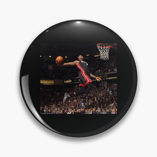 Aperçu de l'œuvre lebron james sauter créée et vendue par CarlosKraus93.
