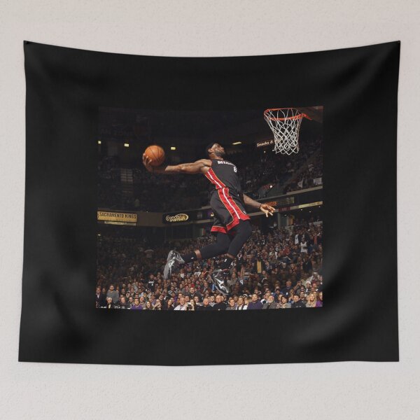 Aperçu de l'œuvre lebron james sauter créée et vendue par CarlosKraus93.