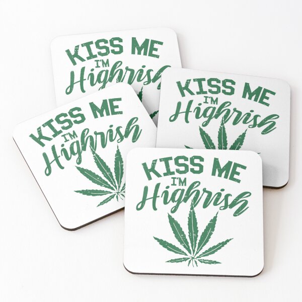 Aperçu de l'œuvre Embrasse-moi, je suis Highrish, St Patricks Day, herbe, marijuana, 420 créée et vendue par JuroXeko.