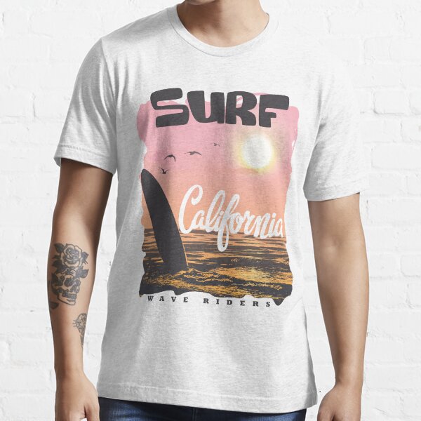 California Surf Essential T-Shirt