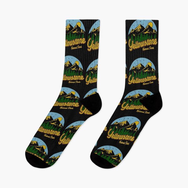 Artikelvorschau, Weinlese-Yellowstone-Park-T - Shirt entworfen und verkauft von Permission209.