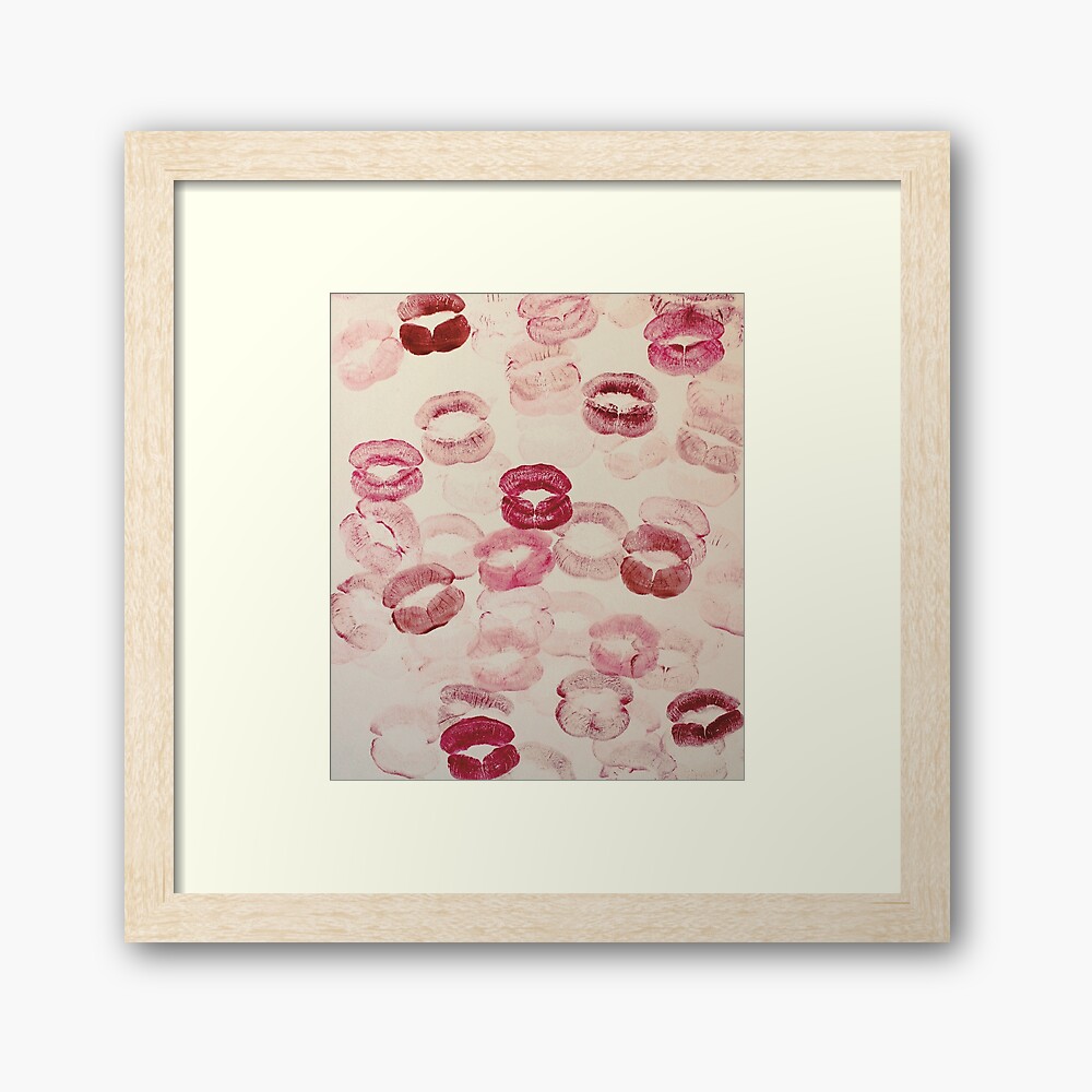 kisses pattern red pink lipstick aesthetic pinterest coquette