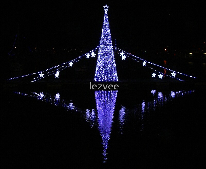 "Christmas Lights in Torquay Harbour" by lezvee Redbubble