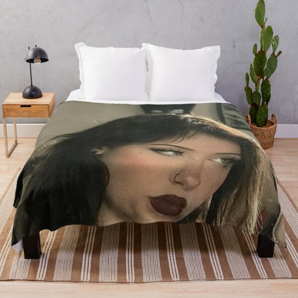 Item preview, Scene queen designed and sold by emoartwork.