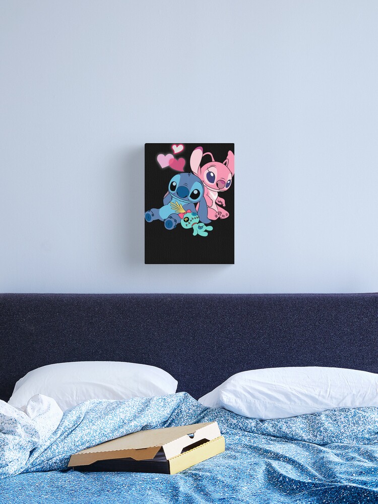 Impression rigide for Sale avec l'œuvre « Point, Lilo et Stitch » de  l'artiste AngelRoot