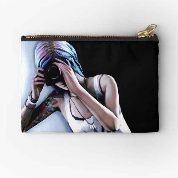 Chloe takes the shot - Life is Strange Zipper Pouch