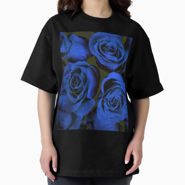 Mothers Day Gift - In Blue - Gothic Blue and Black Roses Gift Oversized T-Shirt
