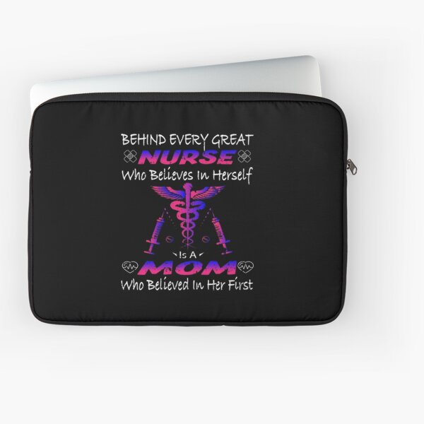 Aperçu de l'œuvre Derrière chaque grande infirmière qui croit en elle se cache une mère qui a cru en elle en premier créée et vendue par MqHStore.