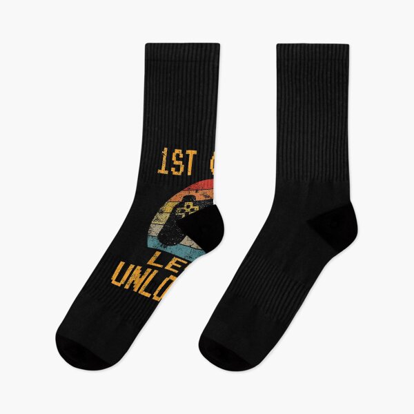 Artikelvorschau, Erstklassiges freigeschaltetes Gamer 1. Schultag Jungen T-Shirt entworfen und verkauft von BreeseLindberg.