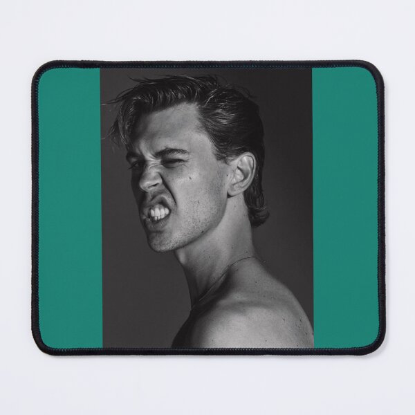 Artikelvorschau, Austin Butler in Elvis entworfen und verkauft von Mancanda.