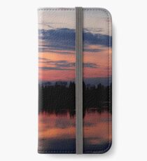 Twilight on Sturgeon iPhone Wallet/Case/Skin