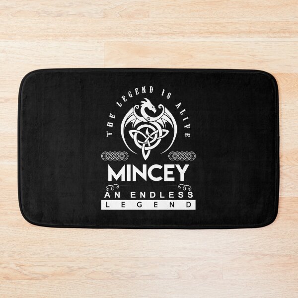 Artikelvorschau, Mincey Name T Shirt - Mincey The Legend Is Alive - Ein Endless Legend Gift Item Tee entworfen und verkauft von aaronmaxi6.