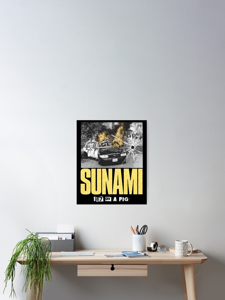 sunami | Sticker
