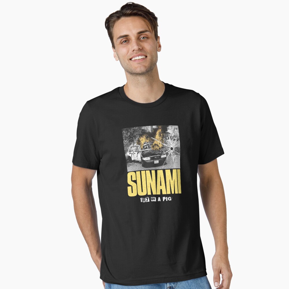 sunami | Sticker