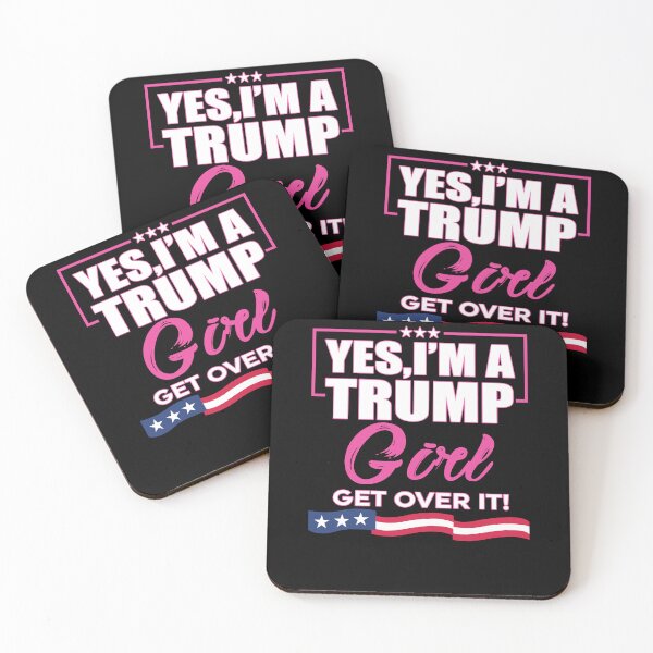 Aperçu de l'œuvre Oui, je suis une fille de Trump Get Over It Support Trump 2020 Retro Vintage Trump 2020 Funny Trump 2020 Trending créée et vendue par araganponzoj.