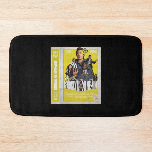 Artikelvorschau, Brooklyn Nine-Nine VHS-Cover - Limited Edition | Perfektes Geschenk entworfen und verkauft von cymkadebbie.