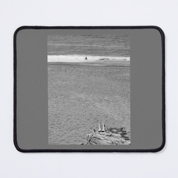 Item preview, 2011 Coppia di fidanzati al mare designed and sold by robertoferrero.