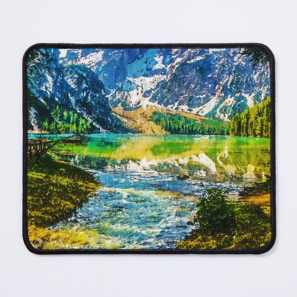 Artikelvorschau, Pragser Wildsee Landschaft Italien Ölfarbe, Pragser Wildsee Italien Natur, schöne Pragser Wildsee Wanderung, See Pragser Wildsee Landschaft Pragser Wildsee Portrait entworfen und verkauft von Trendymotion.