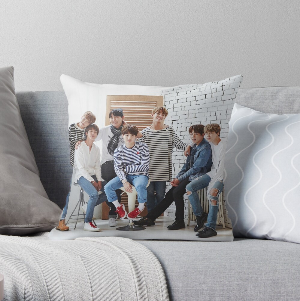 BTS MERCH SHOP, 16 Bangtan Boys Pillow Cushion Cover