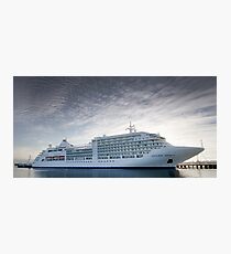 0746 Siver Spirit - Geelong Photographic Print