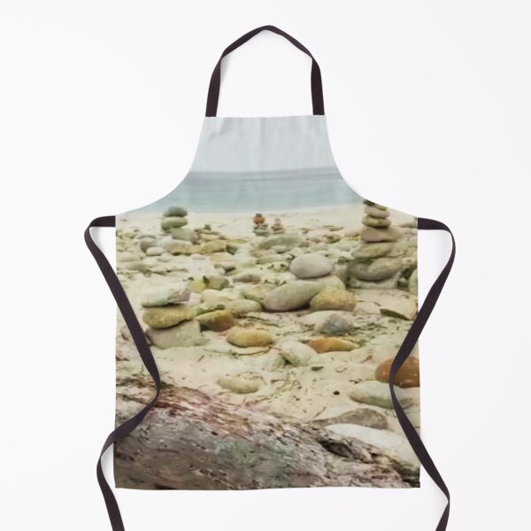 Artikelvorschau, Schöne Ozeanfelsen an einem Sandstrand entworfen und verkauft von lets-travel.