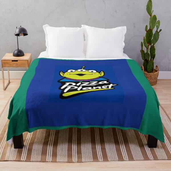 Item preview, Aliens Want Pizza Graphic designed and sold by AcancomwCM.