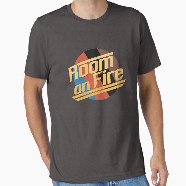 The Strokes ROOM ON FIRE ヘインズ 半袖 Tシャツ The Strokes ROOM ON FIRE ヘインズ 半袖 Tシャツ The Strokes