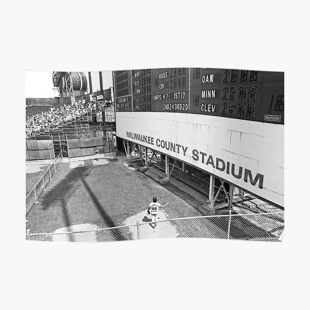 Wrigley Field Scoreboard Clock Vinyl Sticker Best Friend 