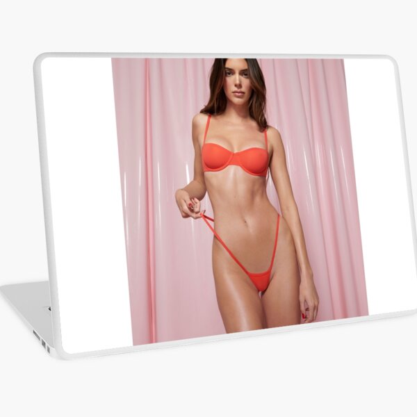 Aperçu de l'œuvre Kendall Jenner créée et vendue par justforya.