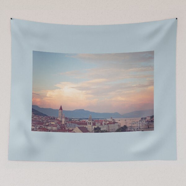 Artikelvorschau, Sonnenuntergang in Trogir in Kroatien entworfen und verkauft von Nebulae-Art.
