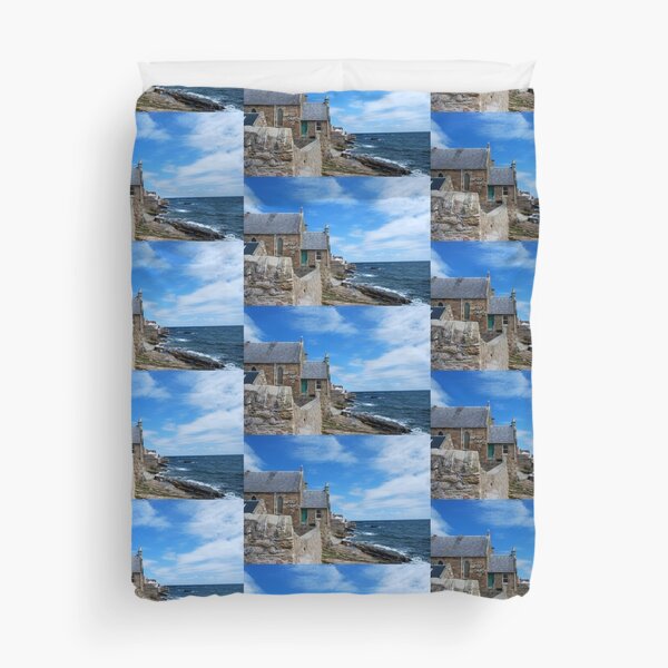 Coastline at Anstruther Duvet Cover