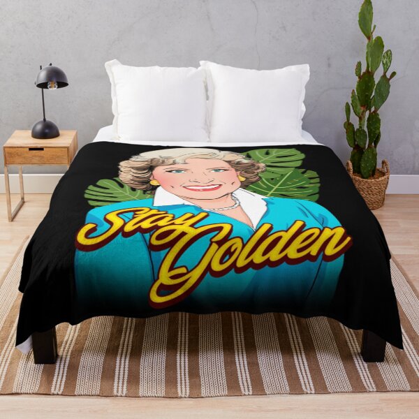 Artikelvorschau, Betty Stay Golden Kinder T-Shirt entworfen und verkauft von vuphan572.