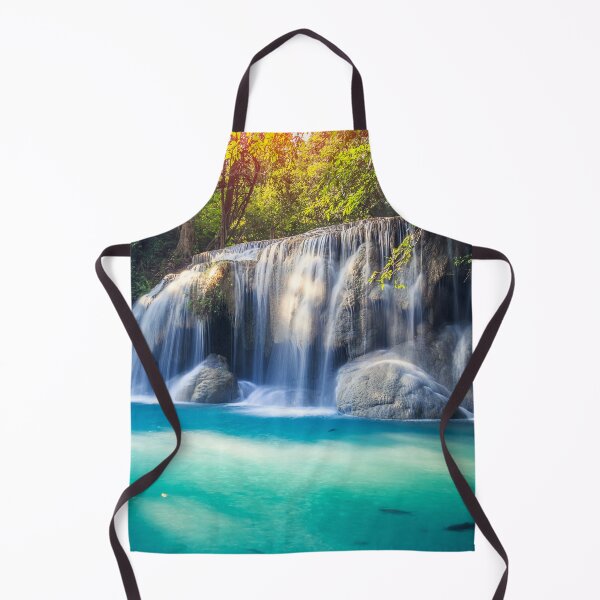Artikelvorschau, Schöner Wasserfall am Morgen entworfen und verkauft von Luxxe87.