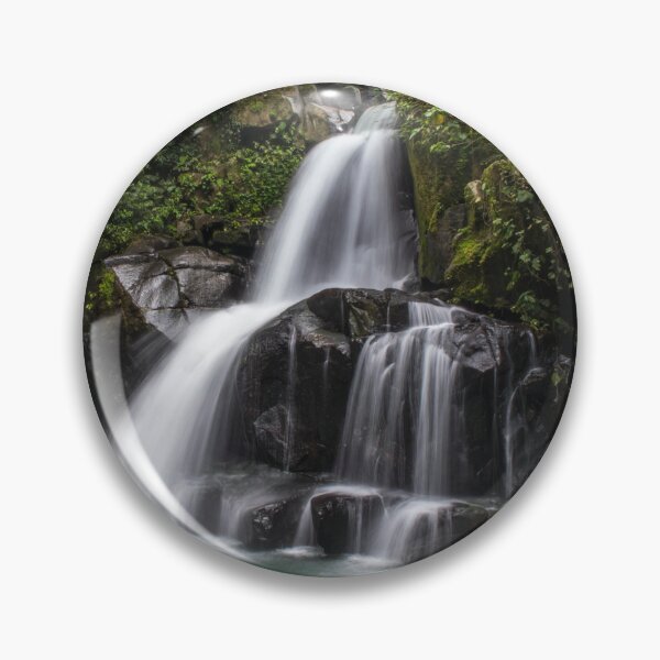 Artikelvorschau, Versteckte Wasserfalllandschaft entworfen und verkauft von Luxxe87.