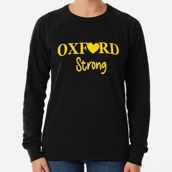 Vista previa del artículo con la obra «Camiseta Oxford Strong Oxford Michigan, escuela secundaria de Oxford», diseñado y vendido por MyySTREET86.