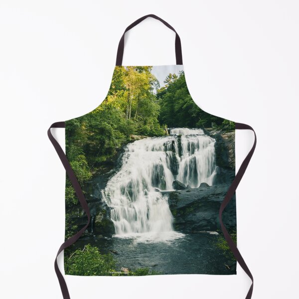 Artikelvorschau, Erfrischender Wasserfall im Dschungel entworfen und verkauft von Luxxe87.