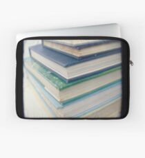 Pile of books - blue Laptop Sleeve