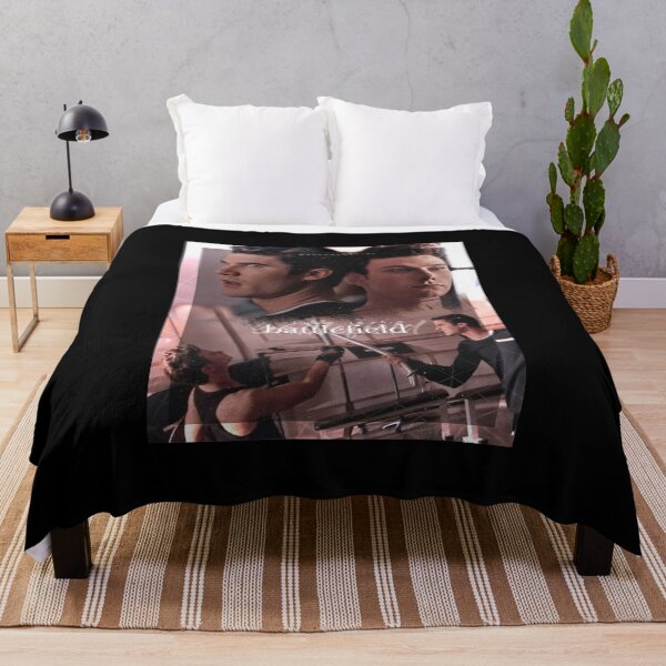 Artikelvorschau, Geburtstagsgeschenk Darren Handsome Criss Male Singer Retro Wave entworfen und verkauft von White101Vernon.