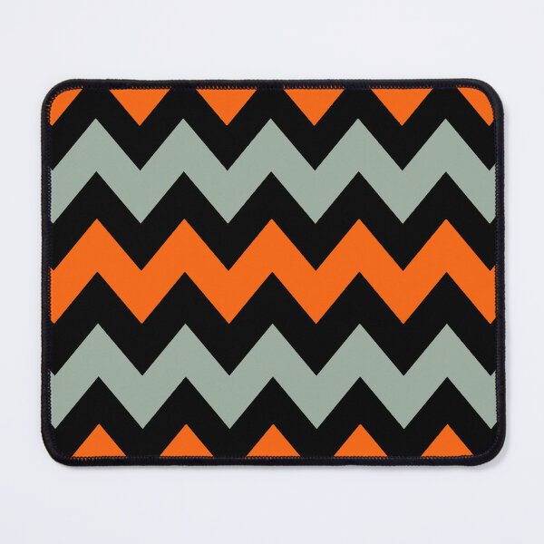 Artikelvorschau, Chevron-Muster in Schwarz, Orange und Greige entworfen und verkauft von taiche.