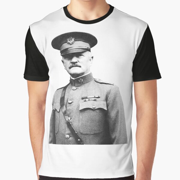 Vista previa del artículo con la obra «General John J. Pershing», diseñado y vendido por PopCultureClote.