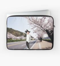 Streetwear Goku Laptop Sleeve
