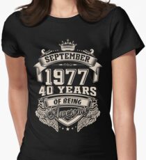 Born In September 1977 40 Years Of Being Awesome Women's Fitted T-Shirt